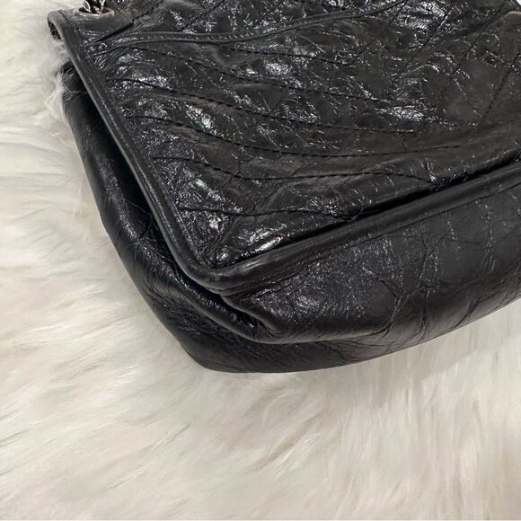 YSL Niki Baby Medium Quilted Crinkled-leather Shoulder Bag - Picture 9 of 16